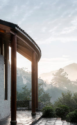 El pasado y el presente de China se reconcilian en la cima de la montaña